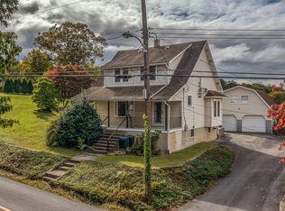 188 Johnsons Mill Rd, Berkeley Springs, WV 25411