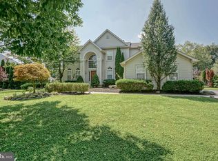 8 Wagon Rd, Lumberton, NJ 08048