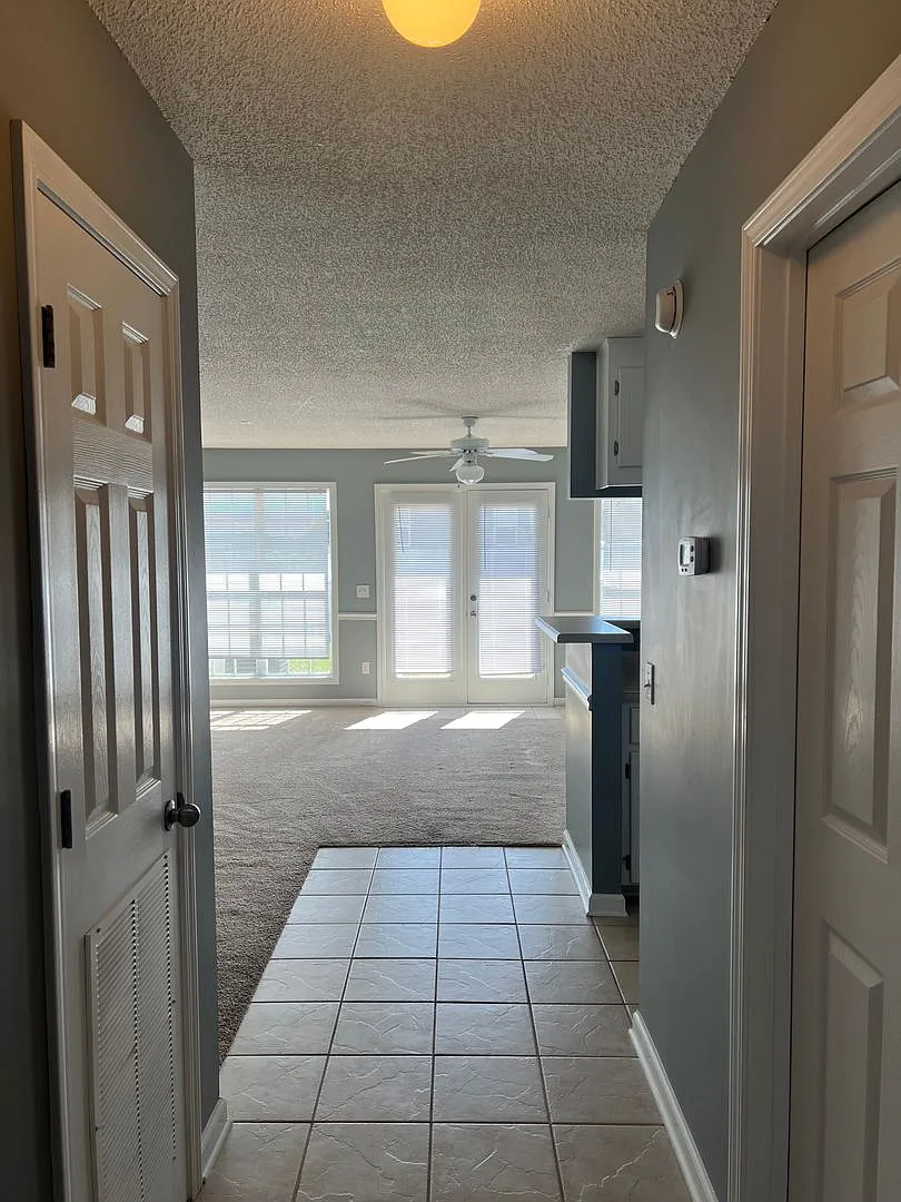 Available NOW- 238 Wakefield Way — Photo 2