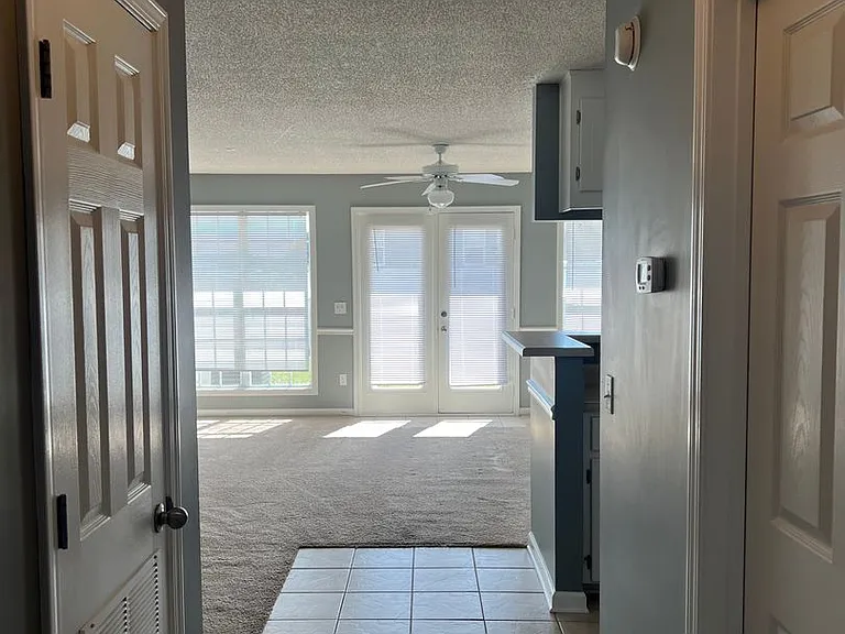 238 Wakefield Way — Photo 2
