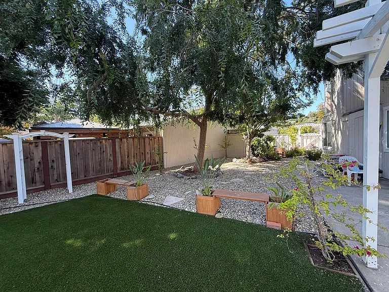 328 Flaming Oak Dr — Photo 31