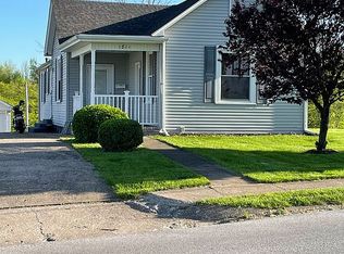 1811 Pleasant St, Hannibal, MO 63401