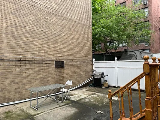 Rented by Friedman Roth Realty | media 6