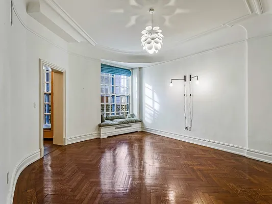 Sold by Sotheby's International Realty | media 5