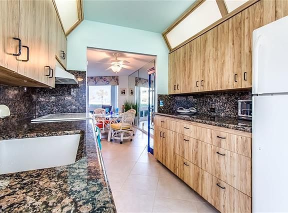 5th image of 1956 S Ocean Ln #2