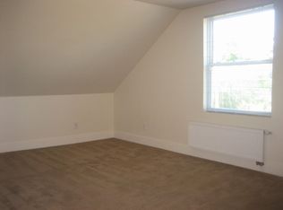 8830 1st Ave NE #3-C, Seattle, WA 98115