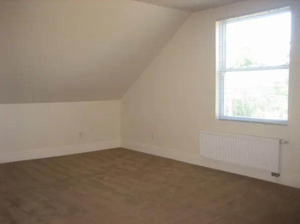 8830, 8830 1st Ave NE #3-C, Seattle, WA 98115