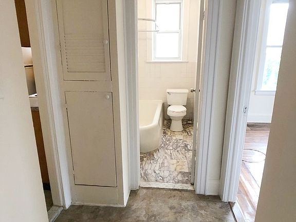 4th image of 38-07 21st Ave #1C