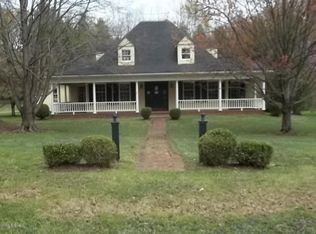 12903 Osage Rd, Anchorage, KY 40223