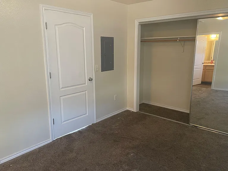 11940 W Cloverbrook Ln #201 — Photo 9