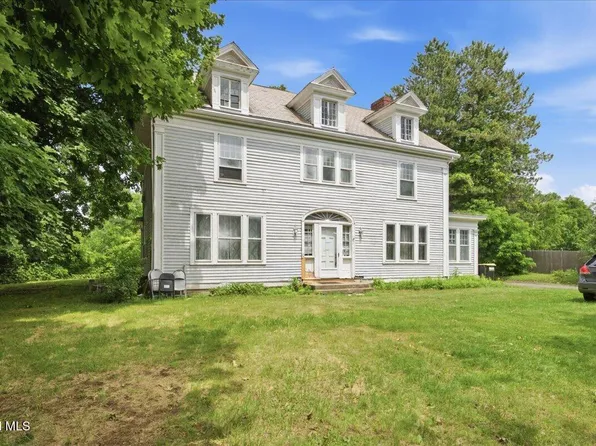 3515 Rosendale Road, Niskayuna, NY 12309
