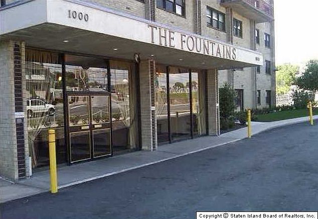 2nd image of 1000 Clove Rd APT 8P