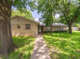 7801 Arnold Ter, North Richland Hills, TX 76180