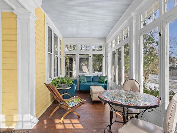 4th image of 57 Gard Avenue