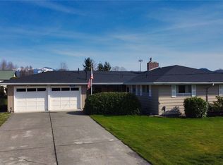 15143 Sunset Ln, Mount Vernon, WA 98273