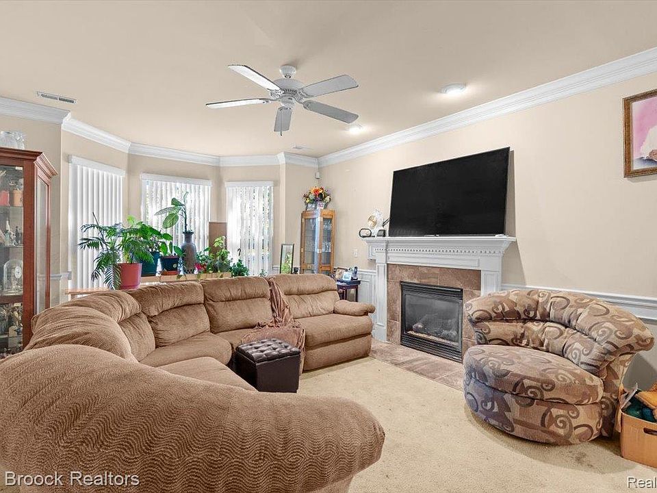 1151 Chestnut St, photo 5