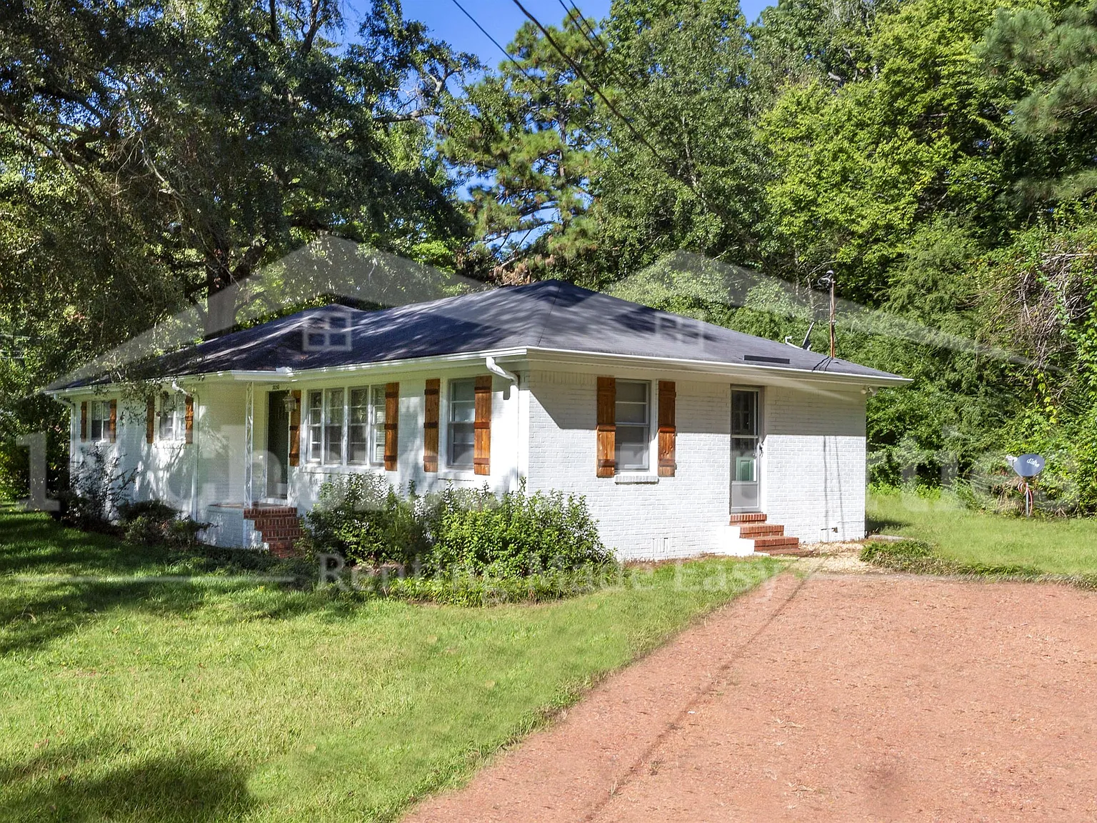 2050 Pinehurst Drive, Gardendale, AL - 1 — Photo 2