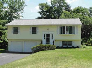 79 S Gate Dr, Poughkeepsie, NY 12601