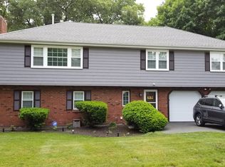 29 Emily Rd, Framingham, MA 01701