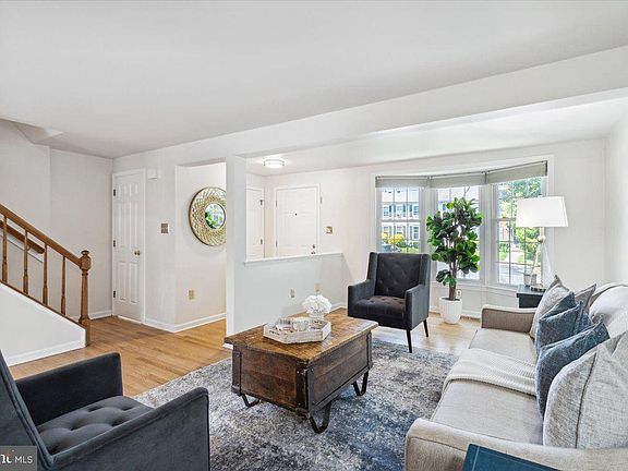 3rd image of 8296 Black Haw Ct