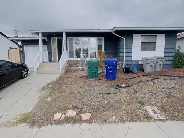 6132 Pembroke Dr, San Diego, CA 92115