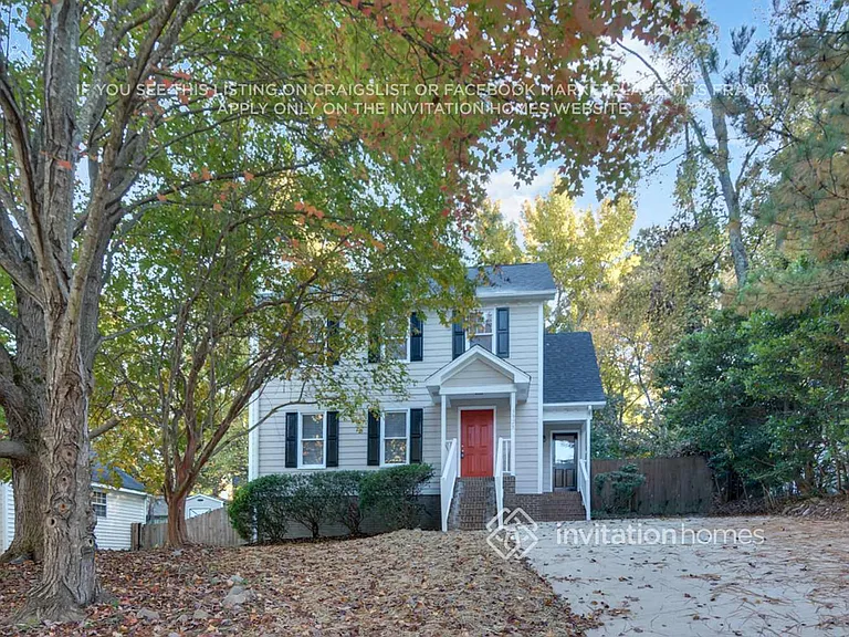 3925 Old Coach Rd — Photo 2
