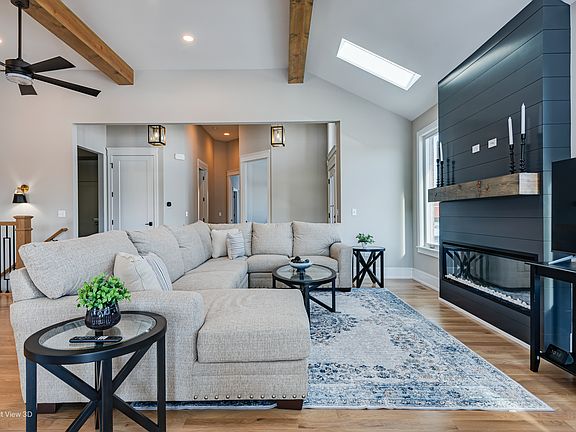 7th image of this home