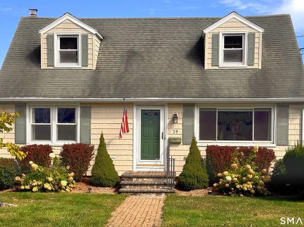 39 Walter Avenue, Norwalk, CT 06851