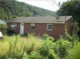32 Waterview Ln, Elkview, WV 25071