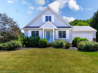 8164 N Genesee Rd, Mount Morris, MI 48458