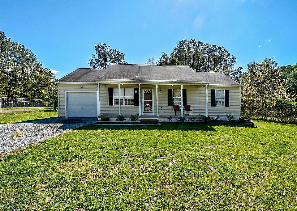 1st image of 10808 Robert E Lee Dr