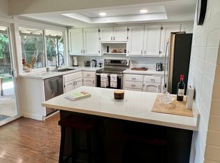 101 Eastside Cir, Petaluma, CA 94954