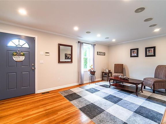2nd image of 27 Chatham Dr