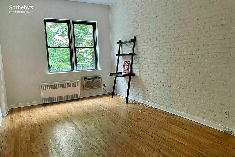 1st image of 317 E 14th St APT 1C