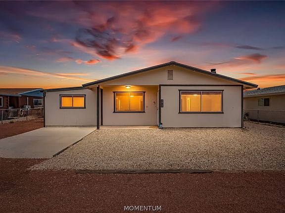 3rd image of 2012 Kingston Drive