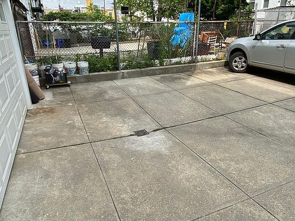 4th image of 37 Bay 8th St #2F