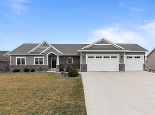 4980 N Indigo Ln, Appleton, WI 54913
