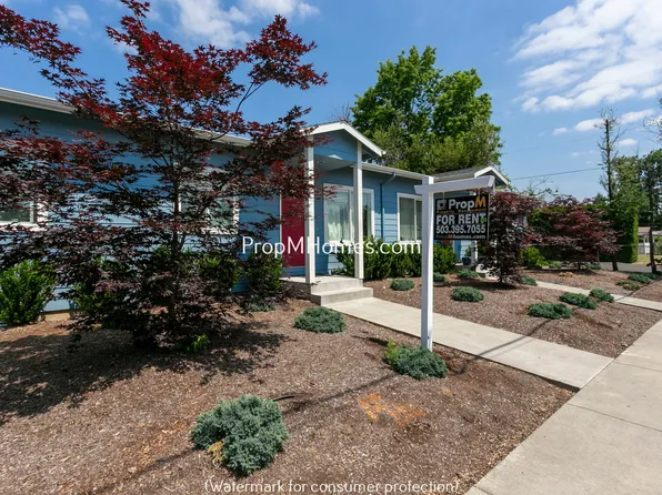 15535 NE Glisan St APT 1, Portland, OR 97230