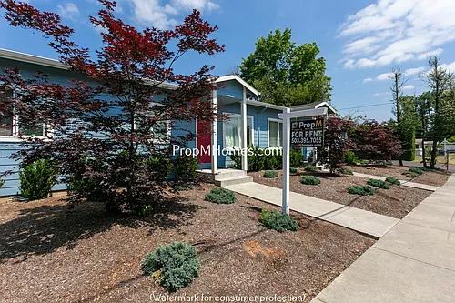 15535 NE Glisan St #1 Photo 1 15535 NE Glisan St #1 Photo 1