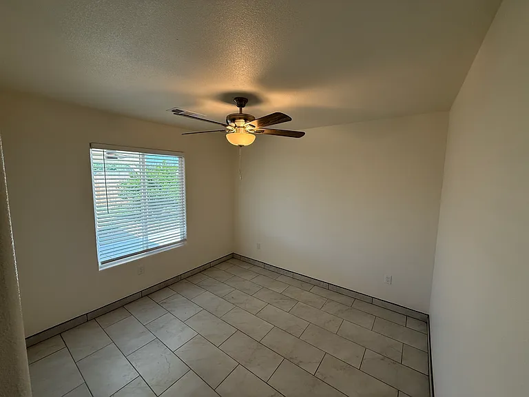 1177 Eva Donna St — Photo 11