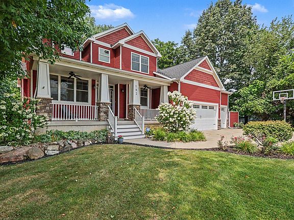 2nd image of 182 Woodhaven Dr