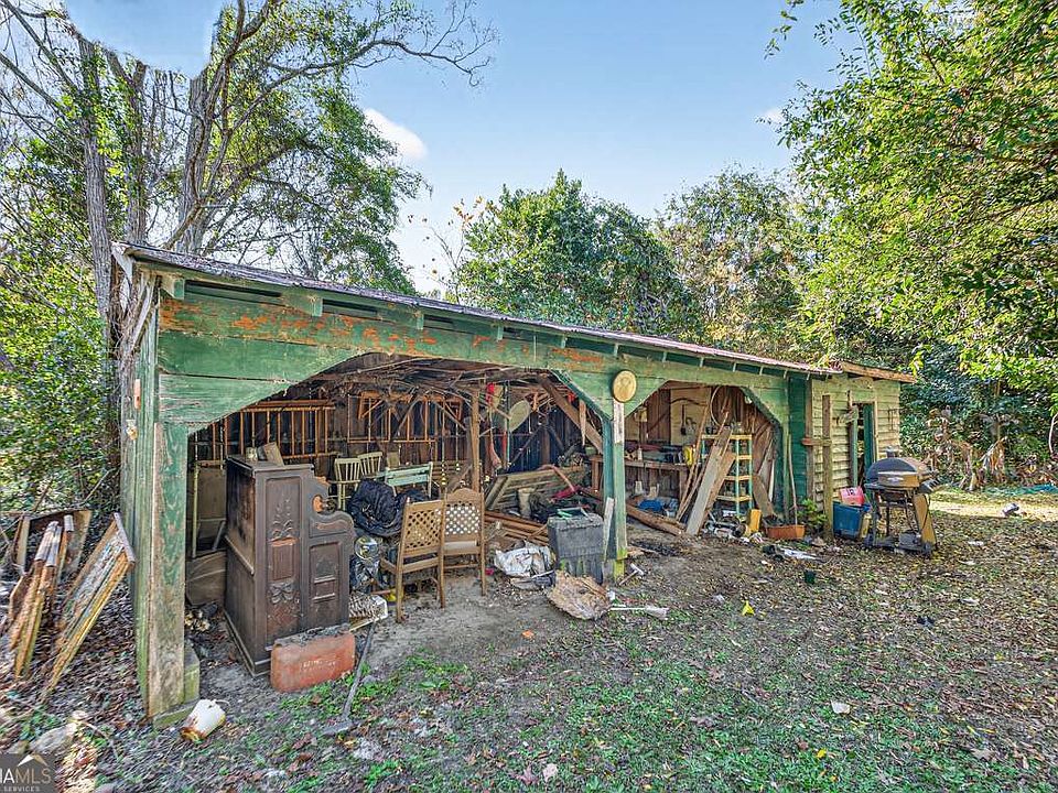 13th image of this home