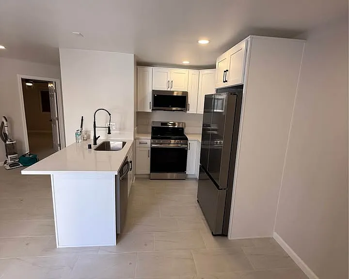 4750-4754 Cereza St #1 — Photo 6