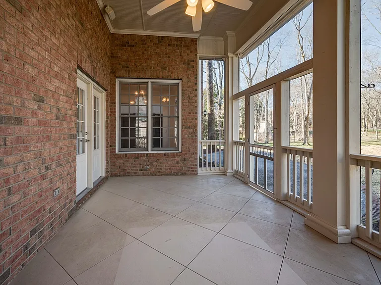 1449 Willowbrooke Cir — Photo 51