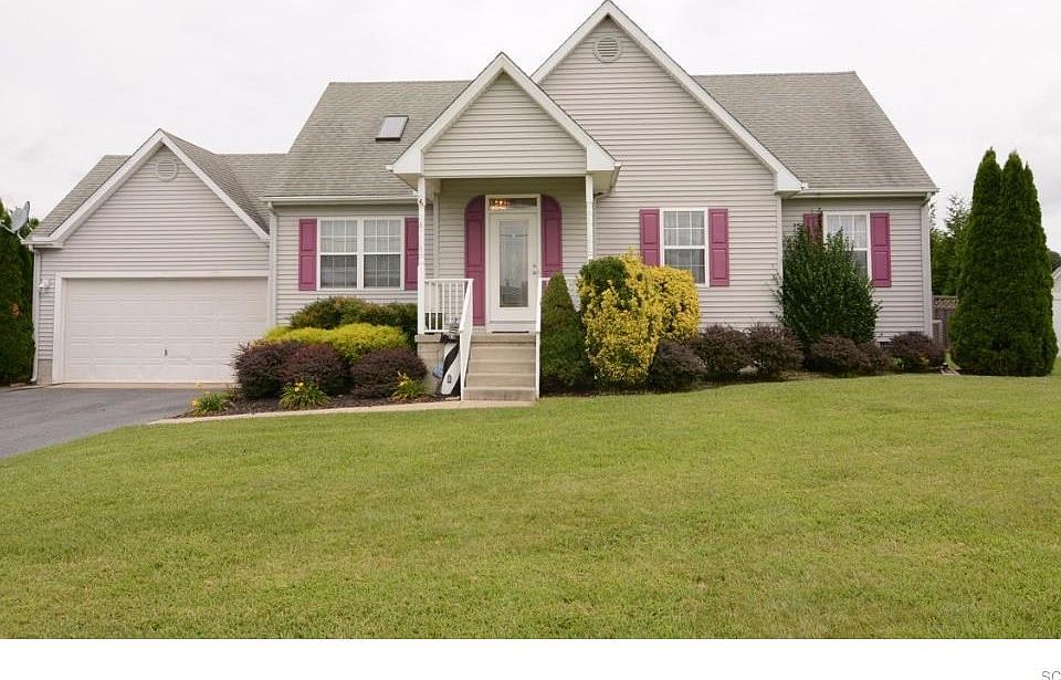 Front view of the home