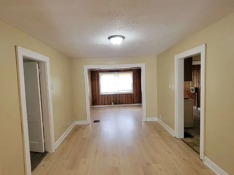 1353 N Olney St — Photo 4