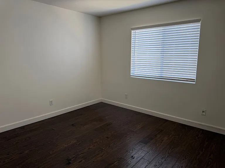 841 Rosebud Dr — Photo 17
