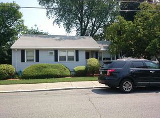 15 Valley Rd, Boston, MA 02124