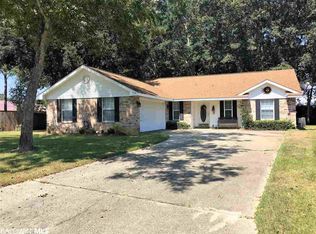 113 Pine Place Dr, Foley, AL 36535