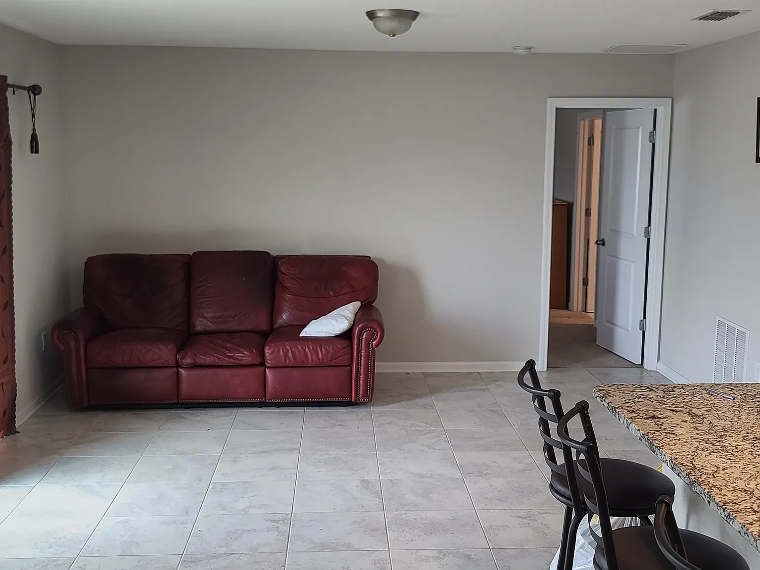 11181 Watkins Ct — Photo 2